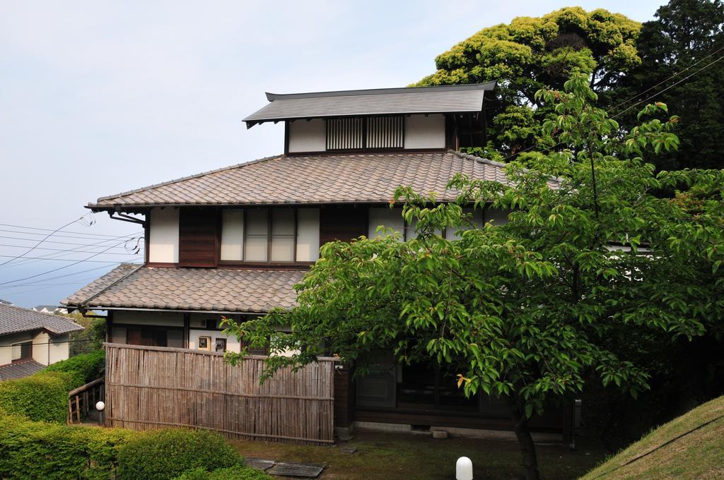 Yokohama Fujiyoshi Izuten Ito  Exterior photo