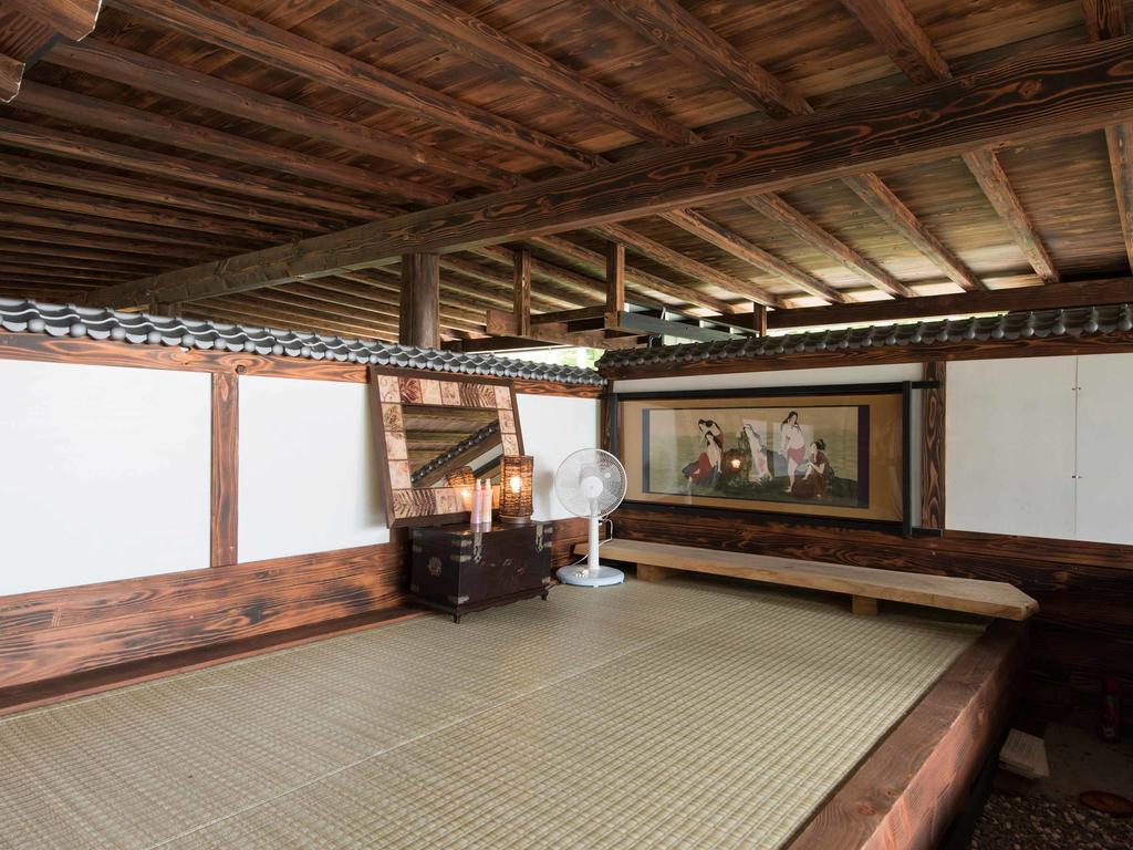 Yokohama Fujiyoshi Izuten Ito  Exterior photo
